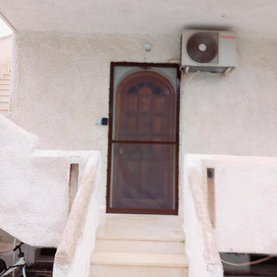 Ξενώνας Vasiliki Vathí Exterior foto