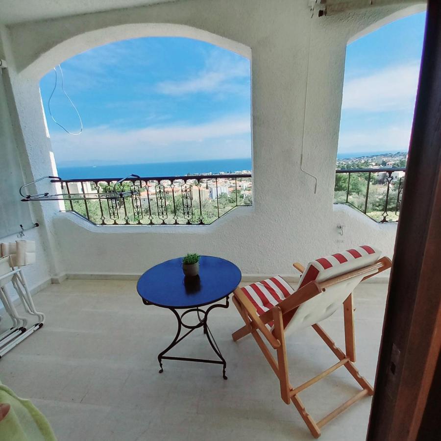 Ξενώνας Vasiliki Vathí Exterior foto