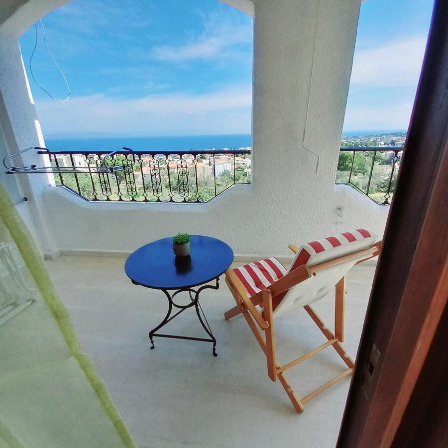 Ξενώνας Vasiliki Vathí Exterior foto