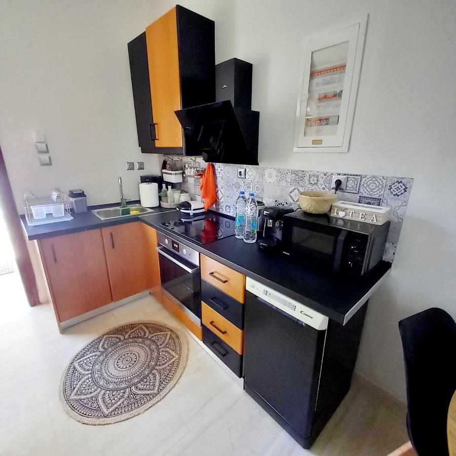 Ξενώνας Vasiliki Vathí Exterior foto
